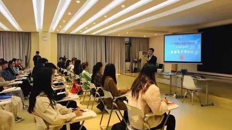 管道焊工培训证书的含金量主要体现在以下几个方面：