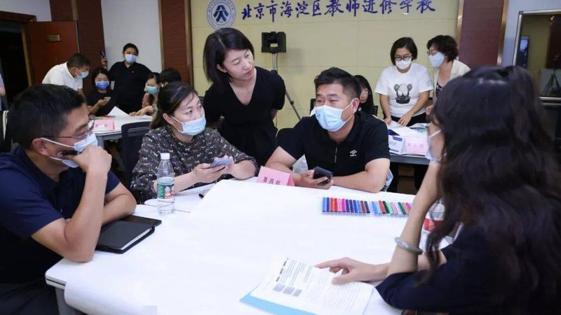 选择一家正规的培训机构是顺利报考技能证书的关键。可以从以下几个方面进行考察：